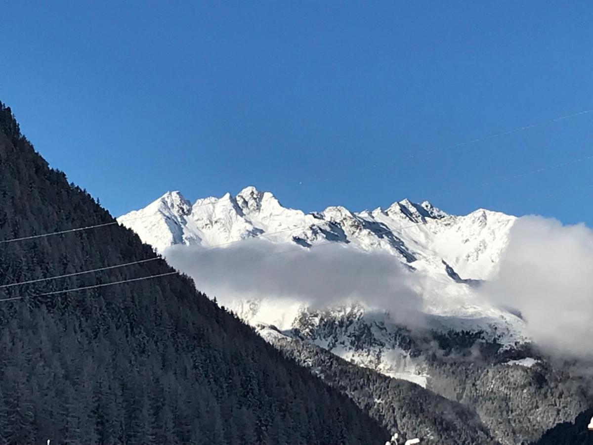 Apart Gries Langenfeld Bagian luar foto